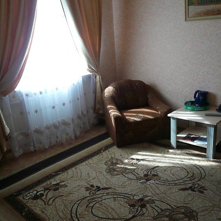 Gostiniy Dvor Hotel Vinnitsja Eksteriør billede