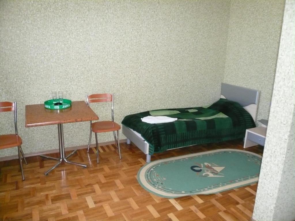 Gostiniy Dvor Hotel Vinnitsja Værelse billede
